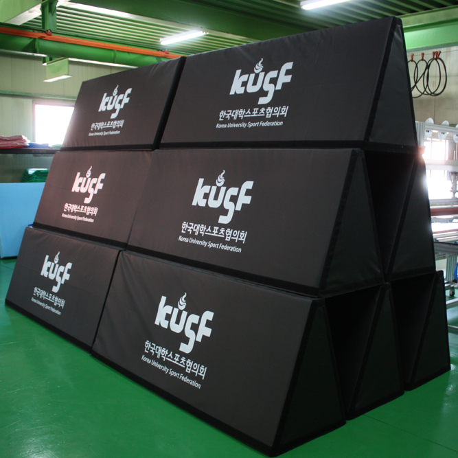 삼각휀스안전매트 삼각안전매트 800x100x600x2000mm